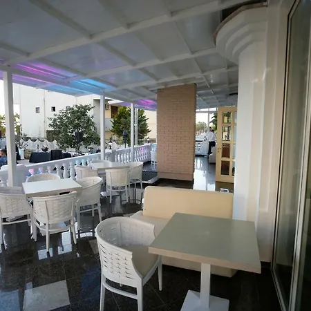 Casablanca Boutique Hotel 4*